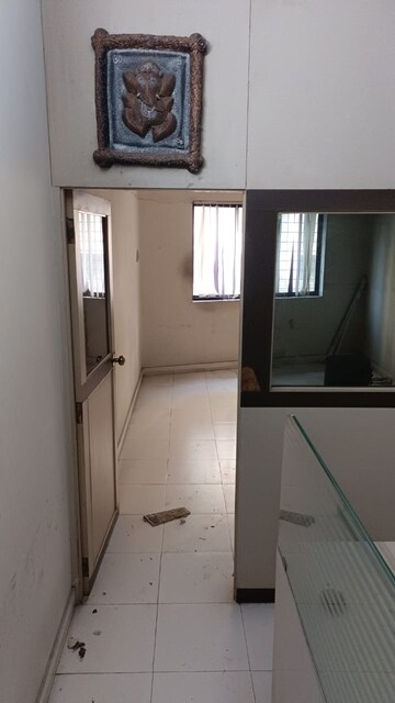 Bathroom in 1 BHK Apartment at Navi Peth – for Rent