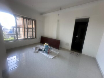 Master Bedroom in 2.5 BHK Apartment at Chandak Ideal, Juhu – for Rent