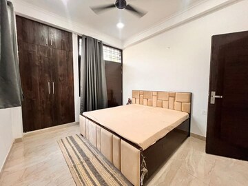 Bedroom in 3 BHK Apartment at Ansal Celebrity Homes, Sector 2 – for Rent