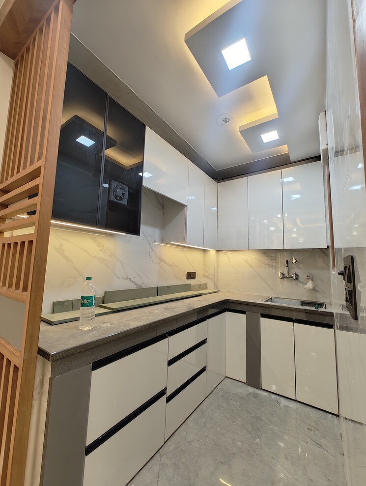 Kitchen, govindpuri 3 Bedroom 900 Sq.Ft. Builder Floor In Govindpuri Delhi 8432991