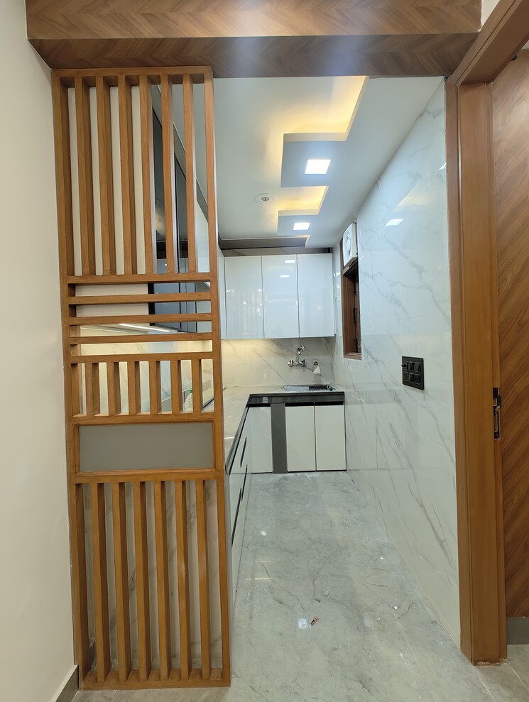 Kitchen, govindpuri 3 Bedroom 900 Sq.Ft. Builder Floor In Govindpuri Delhi 8432991