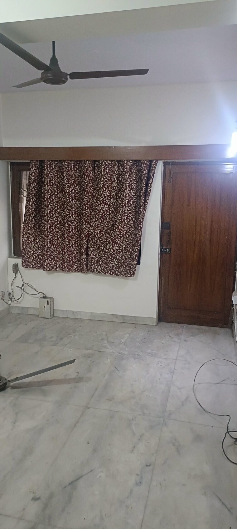 Bedroom, sheikh sarai 4 Bedroom 270 Sq.Yd. Apartment In Sheikh Sarai Delhi 8432988