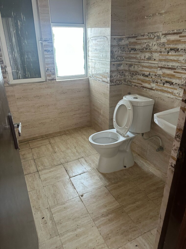 Bathroom, nirala-aspire 2 Bedroom 1180 Sq.Ft. Apartment In Sector 16 Greater Noida Greater Noida 8433012