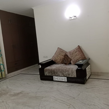 Living Room in 1.5 BHK Builder Floor at Kalkaji – for Rent