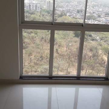 Room in 1 BHK Apartment at Godrej Nest Kandivali, Gokul Nagar – for Rent