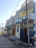 4 BHK + Servant Room 112 Sq.Yd. Independent House in Krishna Kunj 