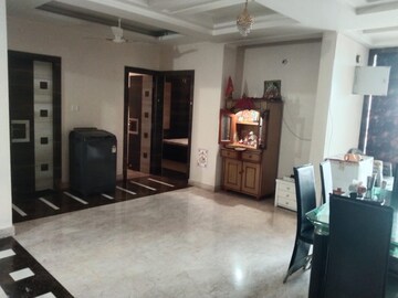 Living Room in 3 BHK Apartment at Rajendra Nagar – for Rent