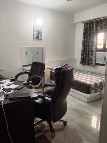 Living Room in 3 BHK Apartment at Rajendra Nagar – for Rent