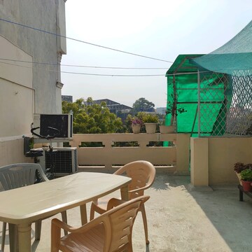 Terrace in 2 BHK Builder Floor at Kalkaji – for Rent