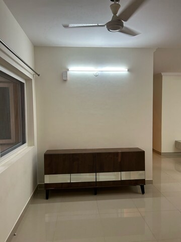 Furnished Amenities in 2 BHK Apartment at Mantri Webcity, Hennur – for Rent