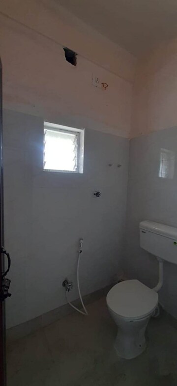 Attached Bathroom in 3 BHK Apartment at Thakurpukur – for Sale