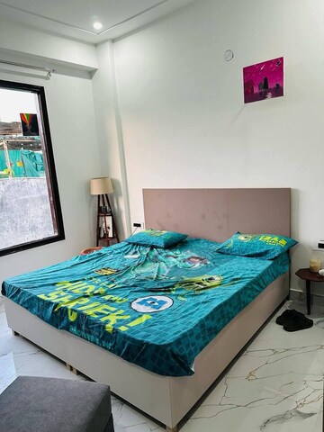 Bedroom in 3 BHK Builder Floor at Ardee City, Sector 52 – for Rent