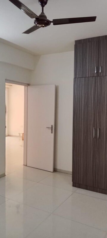 Building Lobby in 3 BHK Apartment at Tulip Violet, Sector 69 – for Rent