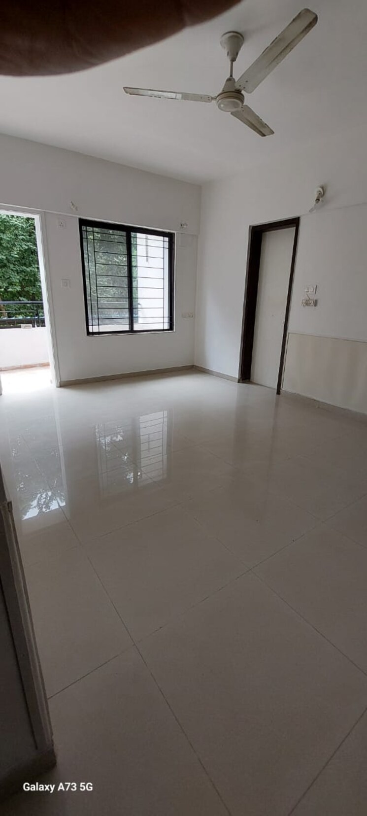 Room, prakriti-society 3 Bedroom 1500 Sq.Ft. Apartment In Baner Pune 8433301
