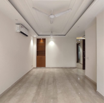 Living Room in 3 BHK Builder Floor at Pamposh Enclave – for Rent