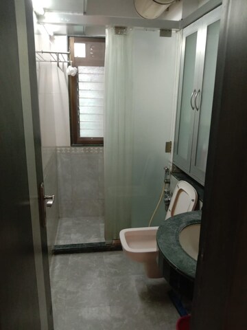Bathroom in 2 BHK Apartment at Raheja Sherwood, Goregaon East – for Rent