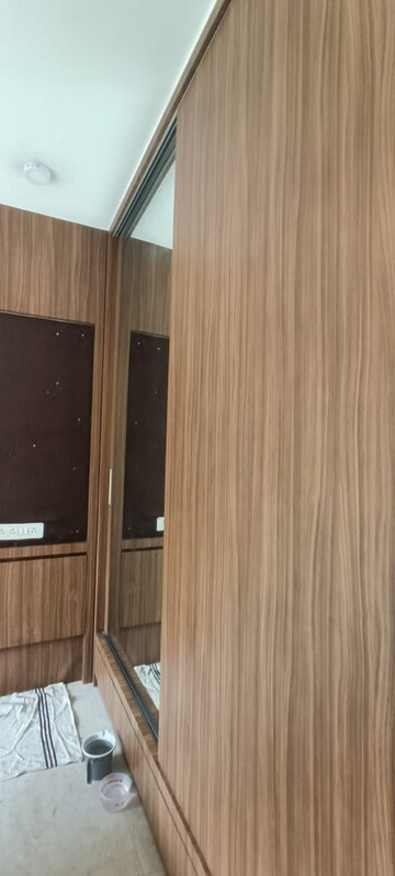 Furnished Amenities in 2 BHK Apartment at Nikita Apartments Vakola, Vakola – for Rent