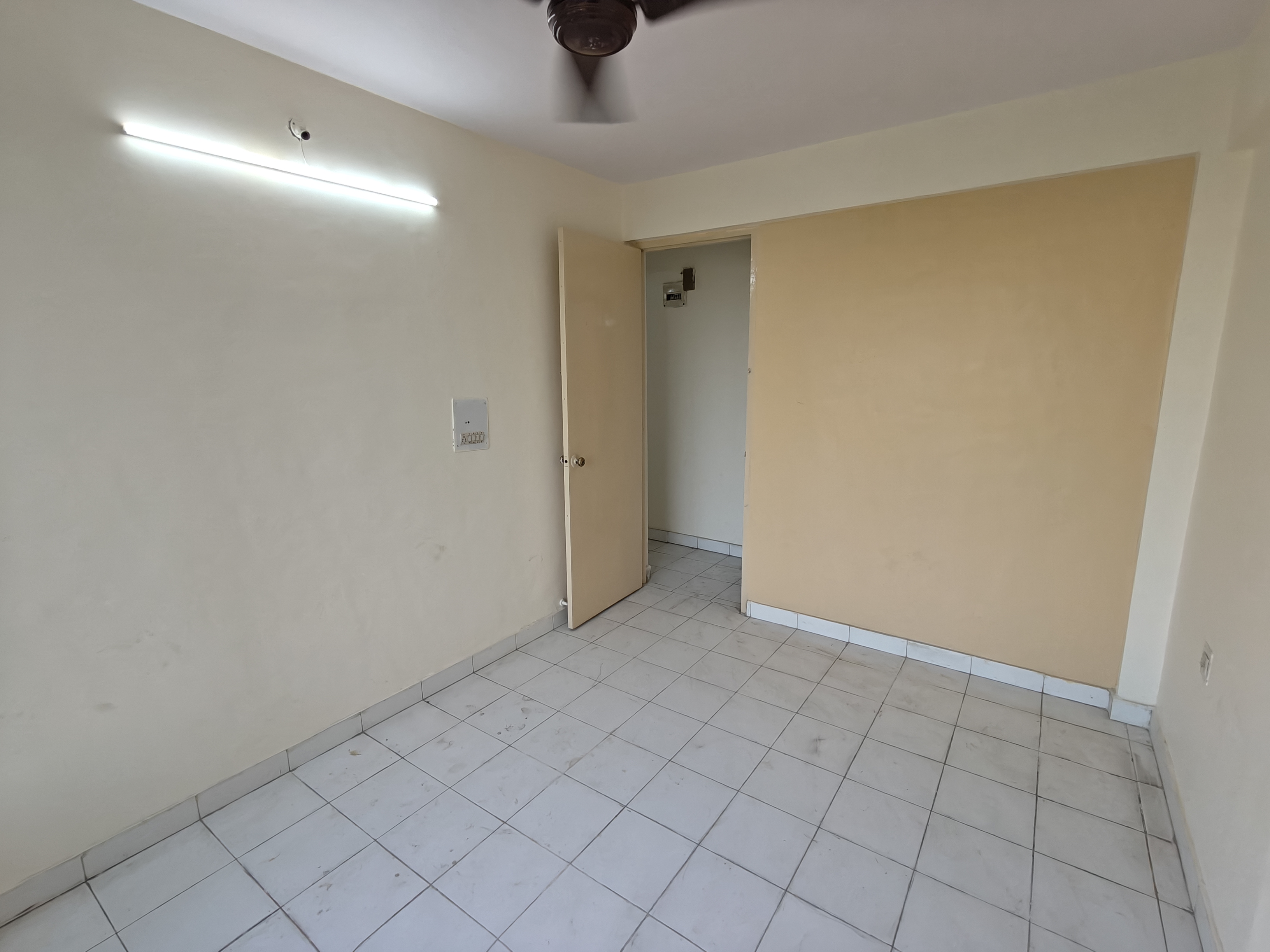 1 BHK 595 Sq.Ft. Apartment in Balaji Garden CHS