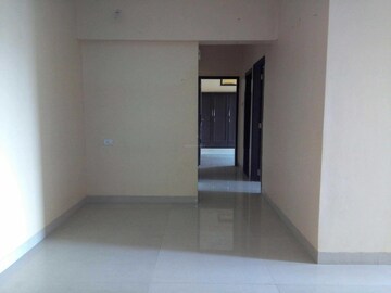 Room in 1 BHK Apartment at K Raheja Raheja Residency, Malad East – for Rent