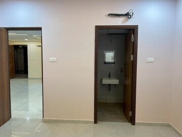 Room in 3 BHK Apartment at Puppalaguda – for Rent