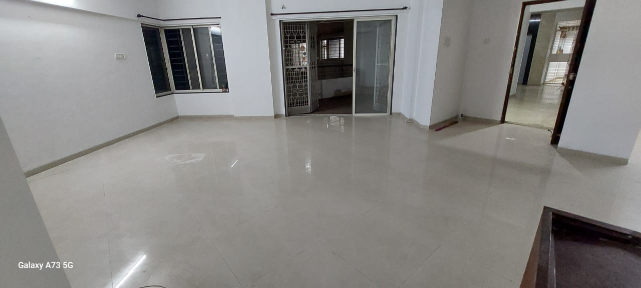 3 BHK + Extra Room 1400 Sq.Ft. Apartment in Padmavillas Apartments