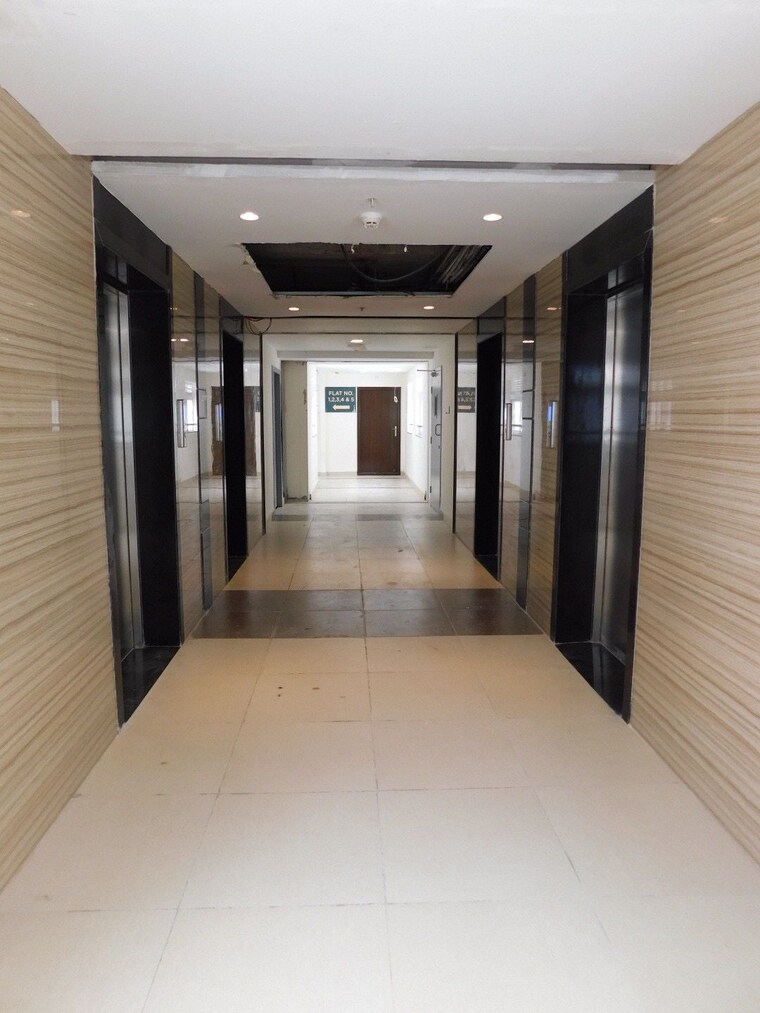 Room, poulomi-avante 3 Bedroom 2130 Sq.Ft. Apartment In Kokapet Hyderabad 8433344