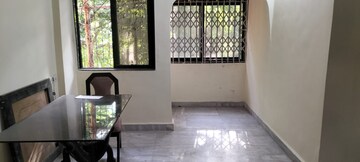 Room in 2 BHK Apartment at Viman Darshan CHS, Andheri East – for Rent