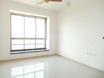 2.5 BHK Apartment For Rent in Oberoi Realty Woods, Goregaon East