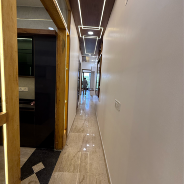 Building Lobby in 2 BHK Builder Floor at Kalkaji – for Rent