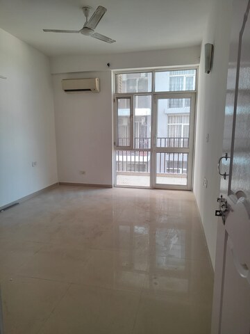 Room in 3 BHK Apartment at Sector 66-A – for Sale