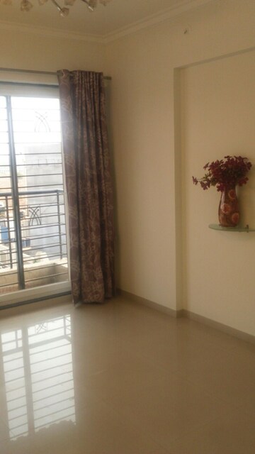 Room in 2 BHK Apartment at Arihant Amodini, Taloja – for Sale