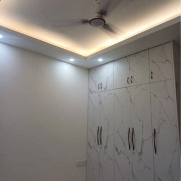 Furnished Amenities in 3 BHK Builder Floor at Chittaranjan Park – for Rent