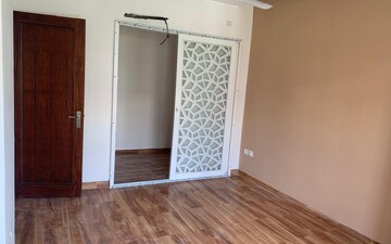 2 BHK Apartment For Rent in VVIP Addresses, Raj Nagar Extension