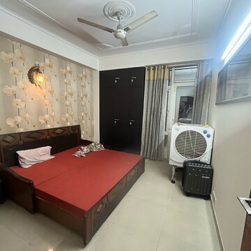 Bedroom in 3.5 BHK Apartment at Supertech Ecociti, Sector 137 – for Rent