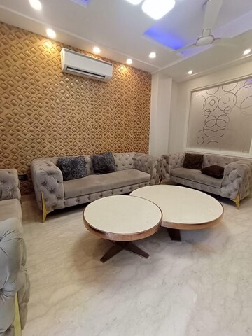Living Room in 3 BHK Builder Floor at Malviya Nagar – for Rent