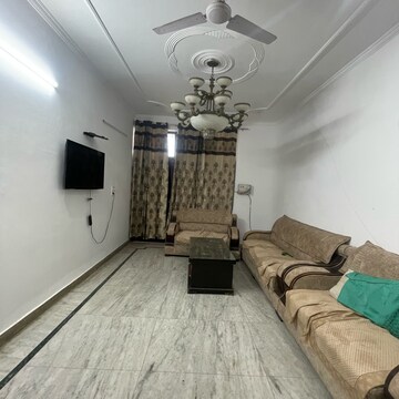 3 BHK Builder Floor For Rent in Sector 43