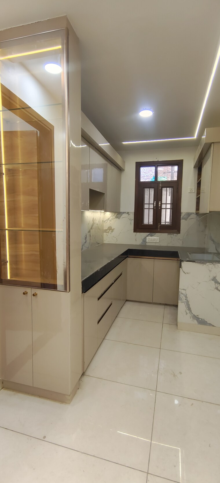 Kitchen, dwarka mor 3 Bedroom 900 Sq.Ft. Builder Floor In Dwarka Mor Delhi 8433483