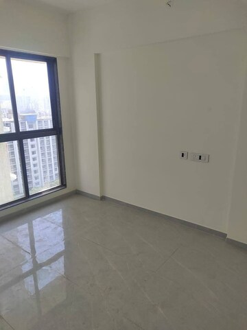 Room in 2 BHK Apartment at Oxford Navrang Oasis, Goregaon West – for Rent