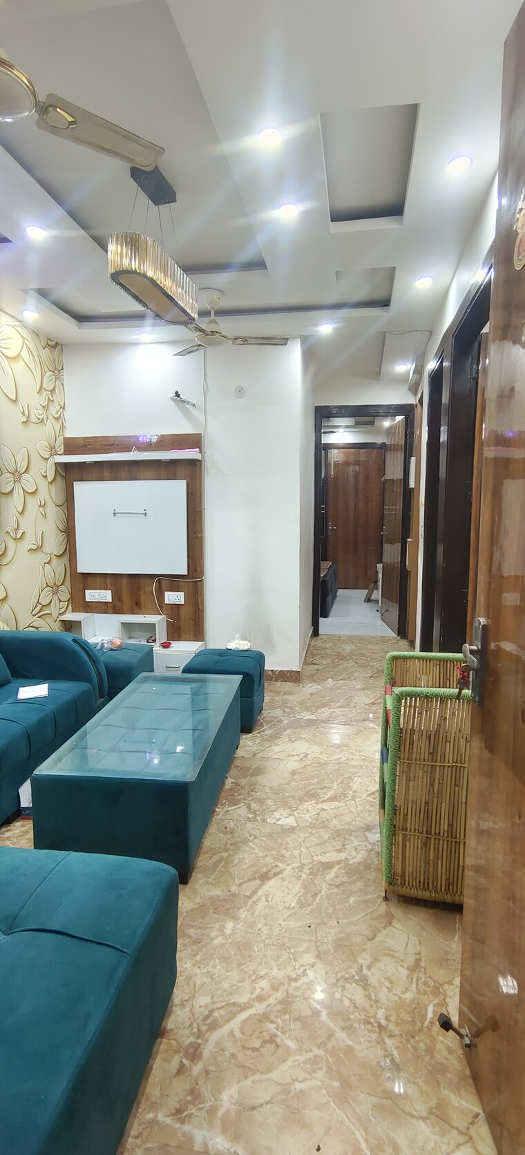 Living Room, dwarka mor 2 Bedroom 600 Sq.Ft. Builder Floor In Dwarka Mor Delhi 8433493