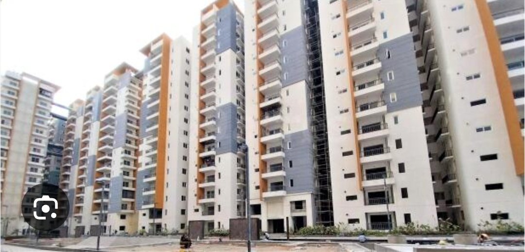 3 BHK + Pooja Room Apartment For Sale in Hallmark Skyrena