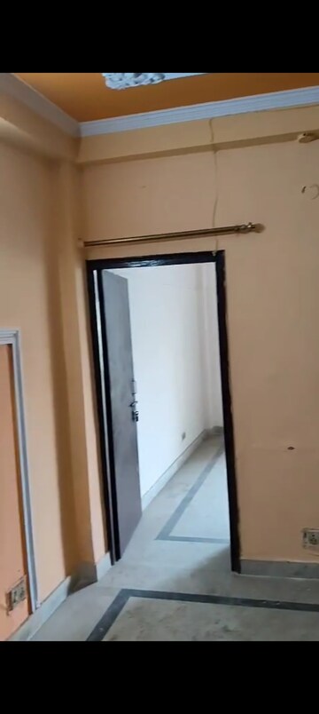 Building Lobby in 1 BHK Builder Floor at Vaishali Sector 5 – for Sale