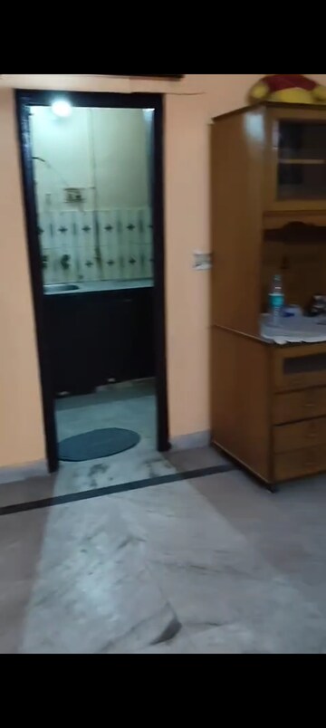 Bathroom in 1 BHK Builder Floor at Vaishali Sector 5 – for Sale