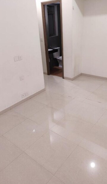 2 BHK Apartment For Rent in Kalpataru Paramount, Kapur Bawdi