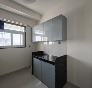 Kitchen in 2 BHK Apartment at Kalpataru Paramount, Kapur Bawdi – for Rent