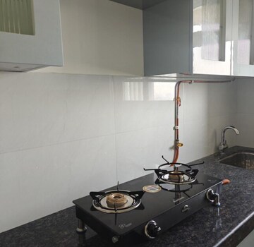 Bathroom in 2 BHK Apartment at Kalpataru Paramount, Kapur Bawdi – for Rent