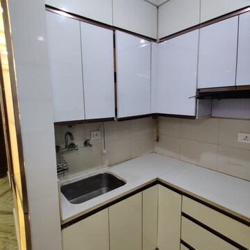 Kitchen in 2 BHK Builder Floor at Dwarka Mor – for Rent