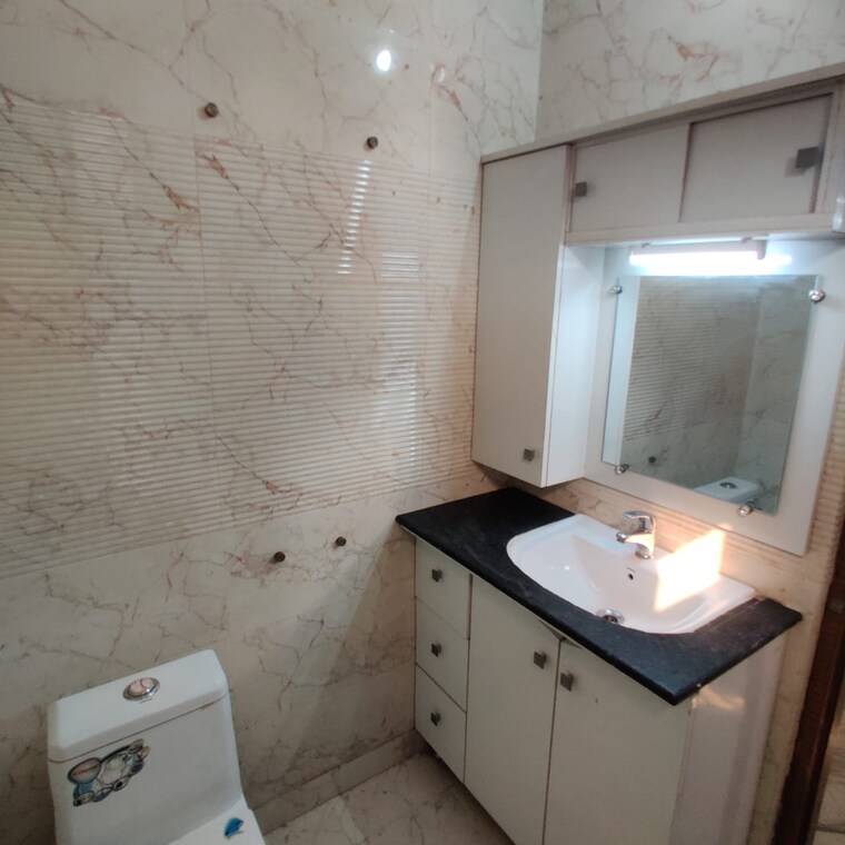 Bathroom, dwarka mor 2 Bedroom 750 Sq.Ft. Builder Floor In Dwarka Mor Delhi 8433525