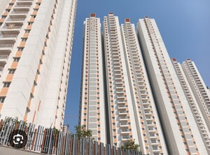 2.5 BHK Apartment For Sale in Tellapur