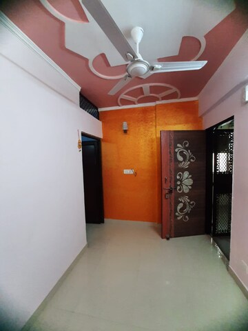 Furnished Amenities in 2.5 BHK Builder Floor at Shastri Nagar – for Rent