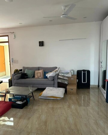 Living Room in 1.5 BHK Builder Floor at Shastri Nagar – for Rent